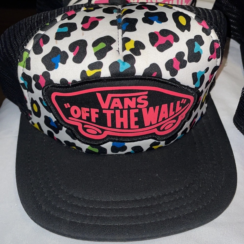 Retro Vans trucker hat! Excellent condition!